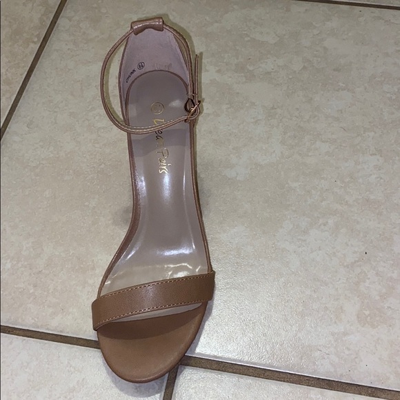 Brand New Never Worn Nude color chunk heels - Picture 2 of 4